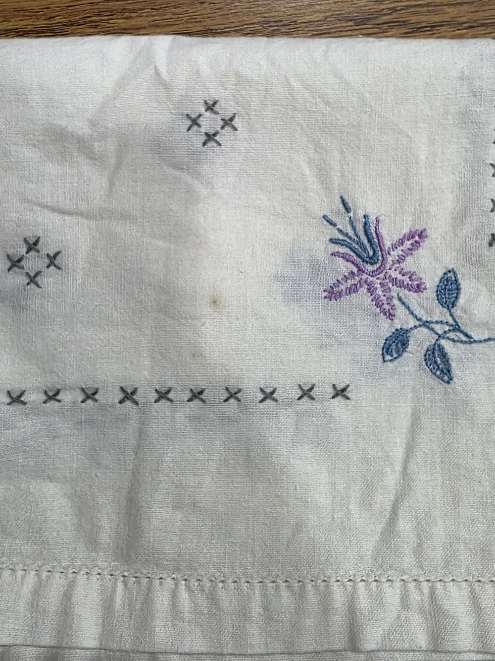 Embroidered Floral Tablecloth White with Purple & Blue Flowers Cozy Cottage Vtg